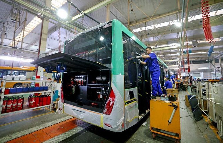 Shanghai to update all buses and taxis to new energy vehicles