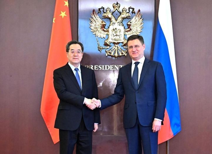 China pledges to build energy cooperation with Russia