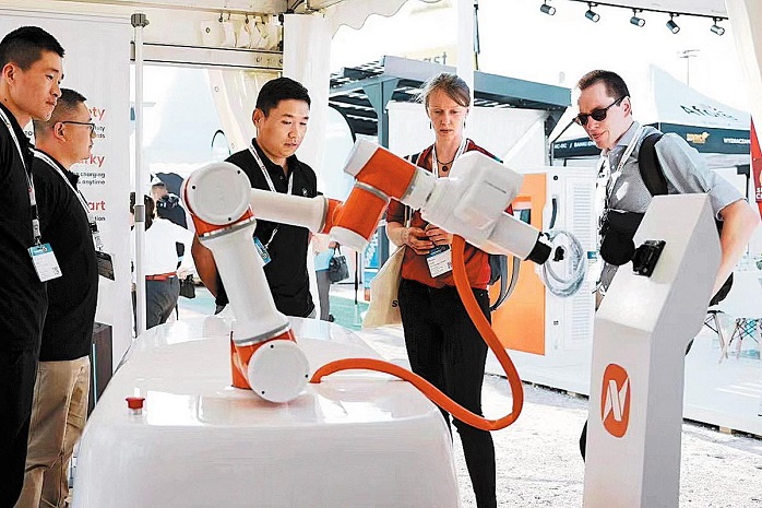 Robots – key to overcoming EV charging challenges globally?